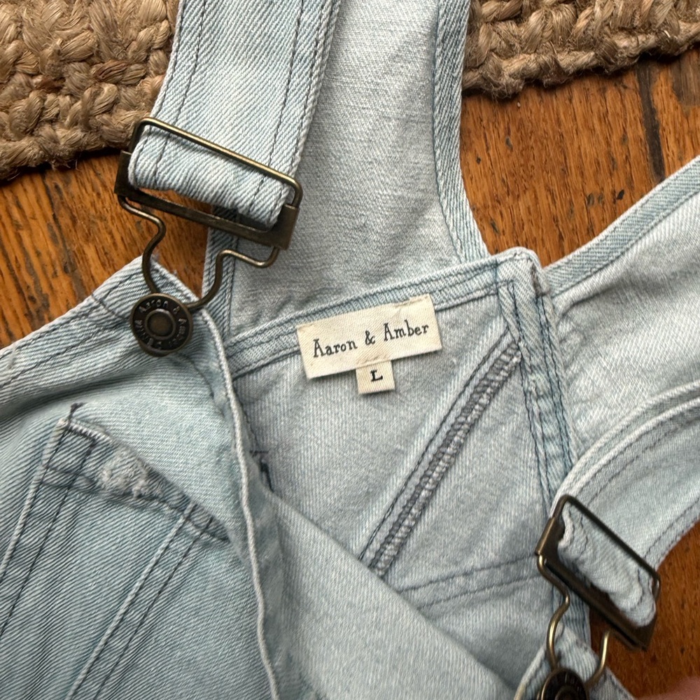 NWT Aaron and Amber Light Blue Denim Overalls Wide Leg size: Large - Picture 4 of 6